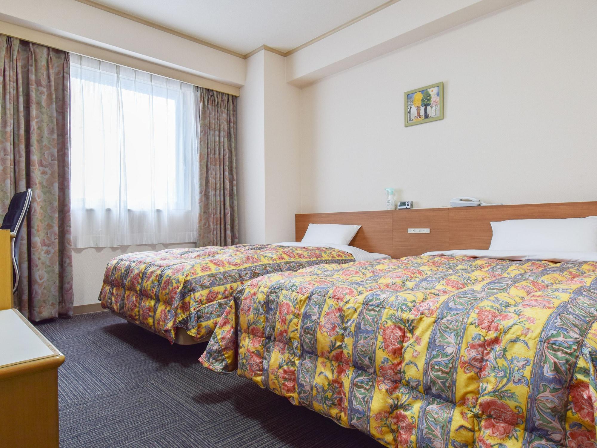 אוקיאמה Hotel Maira מראה חיצוני תמונה